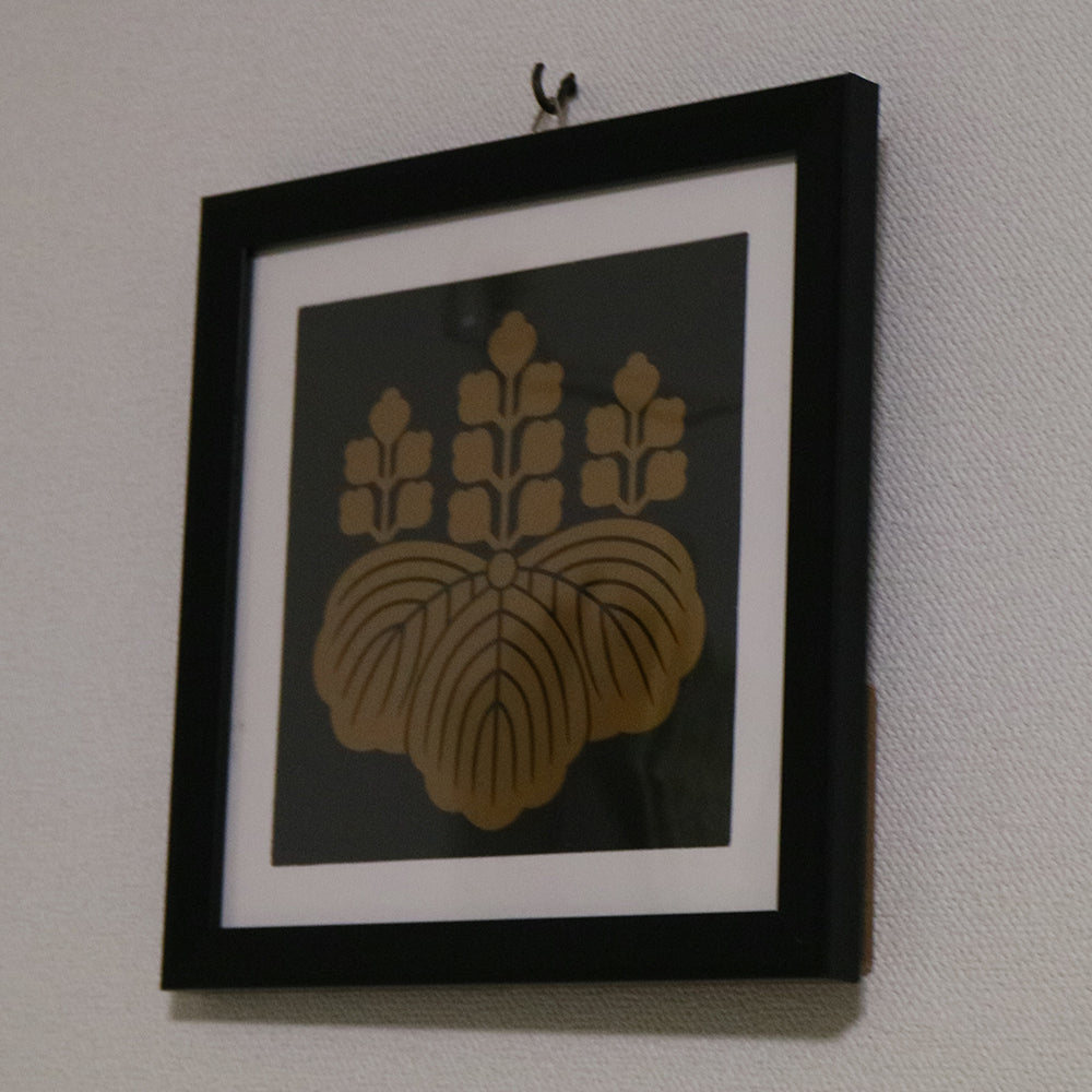 武将家紋額　豊臣家　五七桐　黒x金